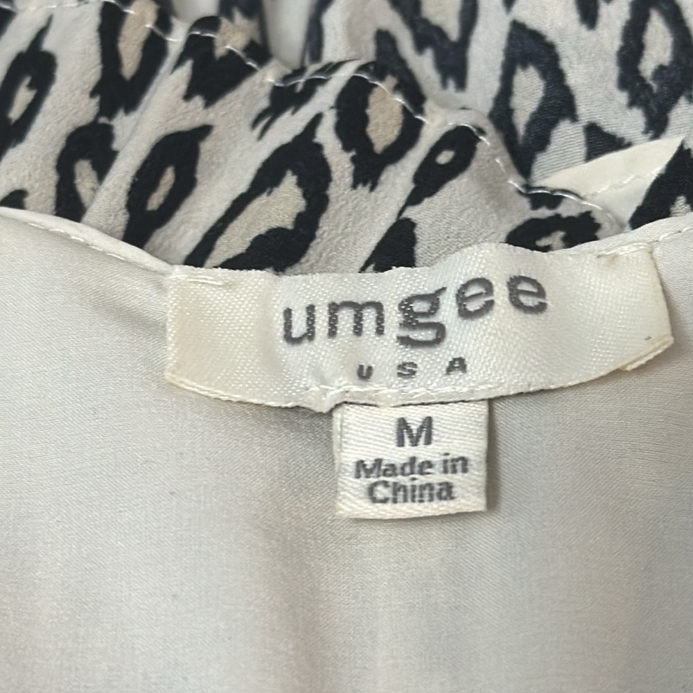 Umgee Leopard Print Spaghetti Strap Crinkled Top - image 4